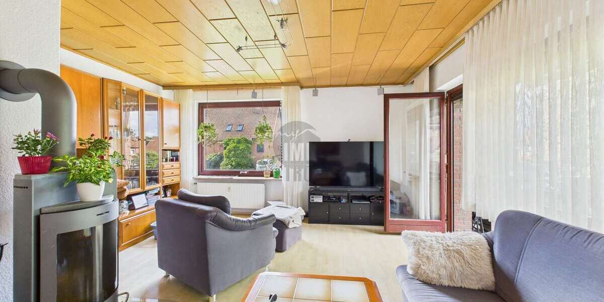 Einfamilienhaus Neustadt am Rübenberge - 9 Zimmer, 215 m&sup2;, 389.000&euro; | Angebot:25163045