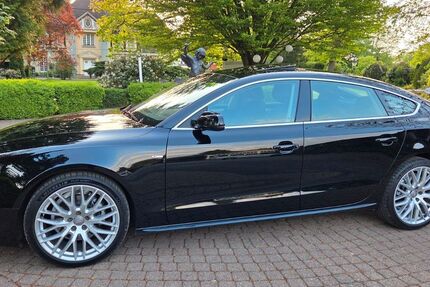 Audi A5 126.900 km 16.900 &euro; Neustadt 31535