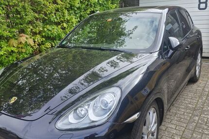 Porsche Cayenne 203.500 km 17.100 &euro; Springe 31832
