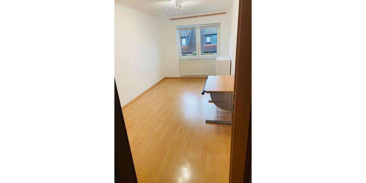 Reihenhaus Laatzen - 5 Zimmer, 126 m&sup2;, 469.000&euro; | Angebot:26990769