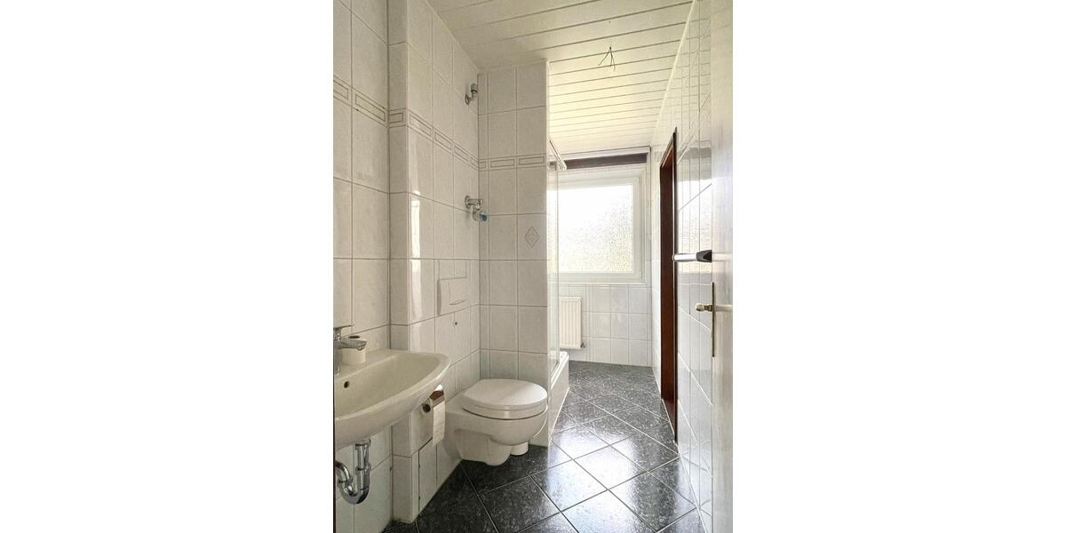 Etagenwohnung Isernhagen - 4 Zimmer, 84 m&sup2;, 217.000&euro; | Angebot:26198511