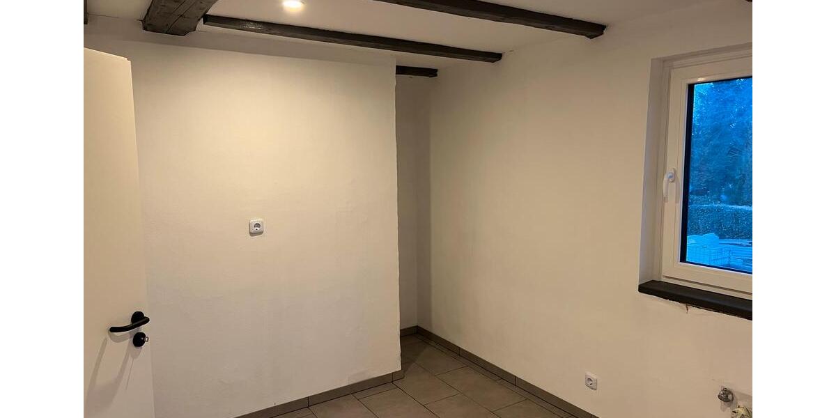 Etagenwohnung Langenhagen Engelbostel - 2.5 Zimmer, 72 m&sup2;, 700&euro; | Angebot:25906117