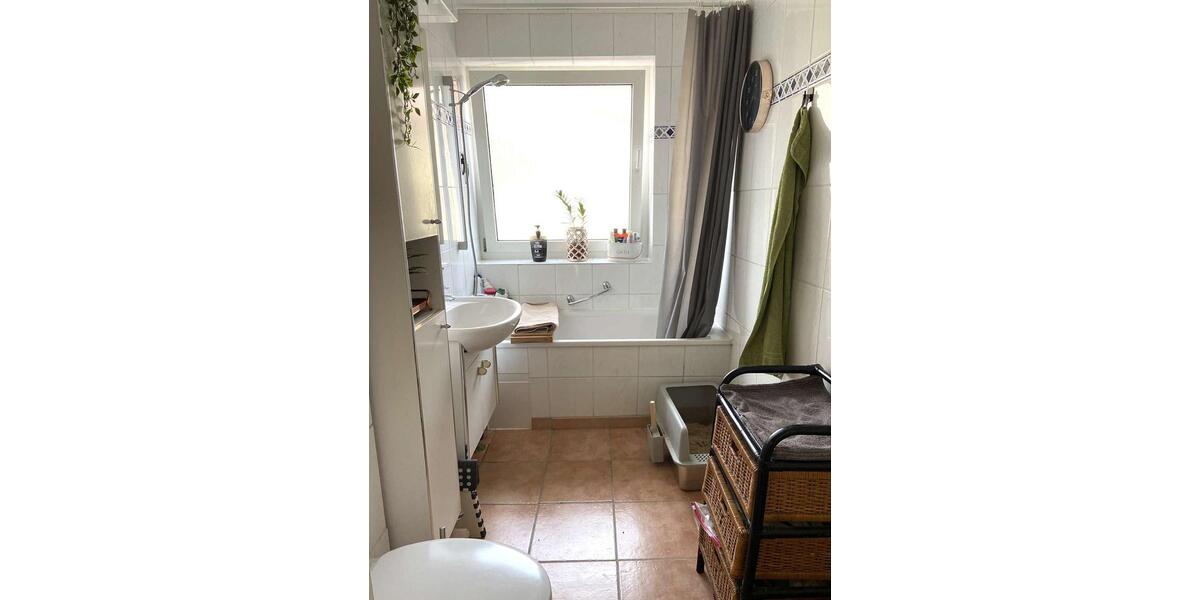 Etagenwohnung Hannover Herrenhausen-Stöcken - 3 Zimmer, 77 m&sup2;, 807&euro; | Angebot:26263960