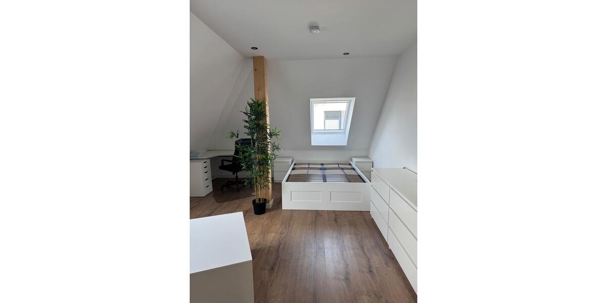 Dachgeschoßwohnung Stadthagen - 1 Zimmer, 35 m&sup2;, 600&euro; | Angebot:25879937