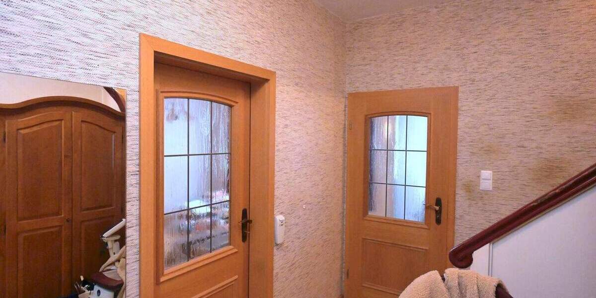 Einfamilienhaus Hannover Groß Buchholz - 8 Zimmer, 200 m&sup2;, 620.000&euro; | Angebot:25727509