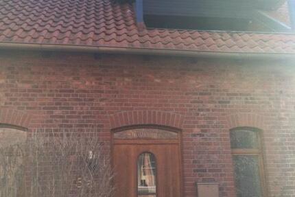 Haus Gehrden - 2 Zimmer, 160 m&sup2;, 1.300&euro; | Angebot:25563793