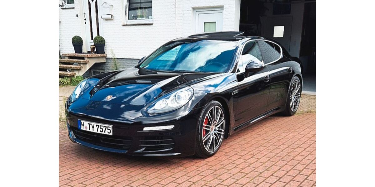 Porsche Panamera 139.000 km 31.990 &euro; Garbsen 30827
