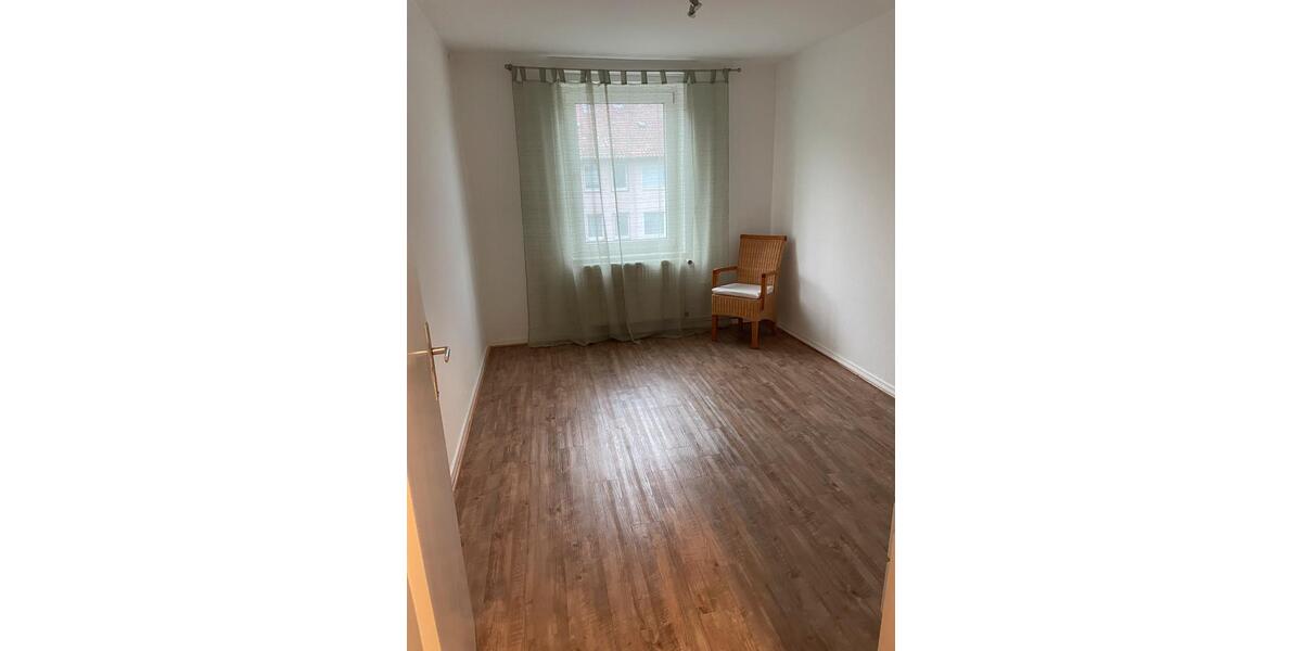 Etagenwohnung Hannover Vahrenwald-List - 2 Zimmer, 60 m&sup2;, 668&euro; | Angebot:25944716