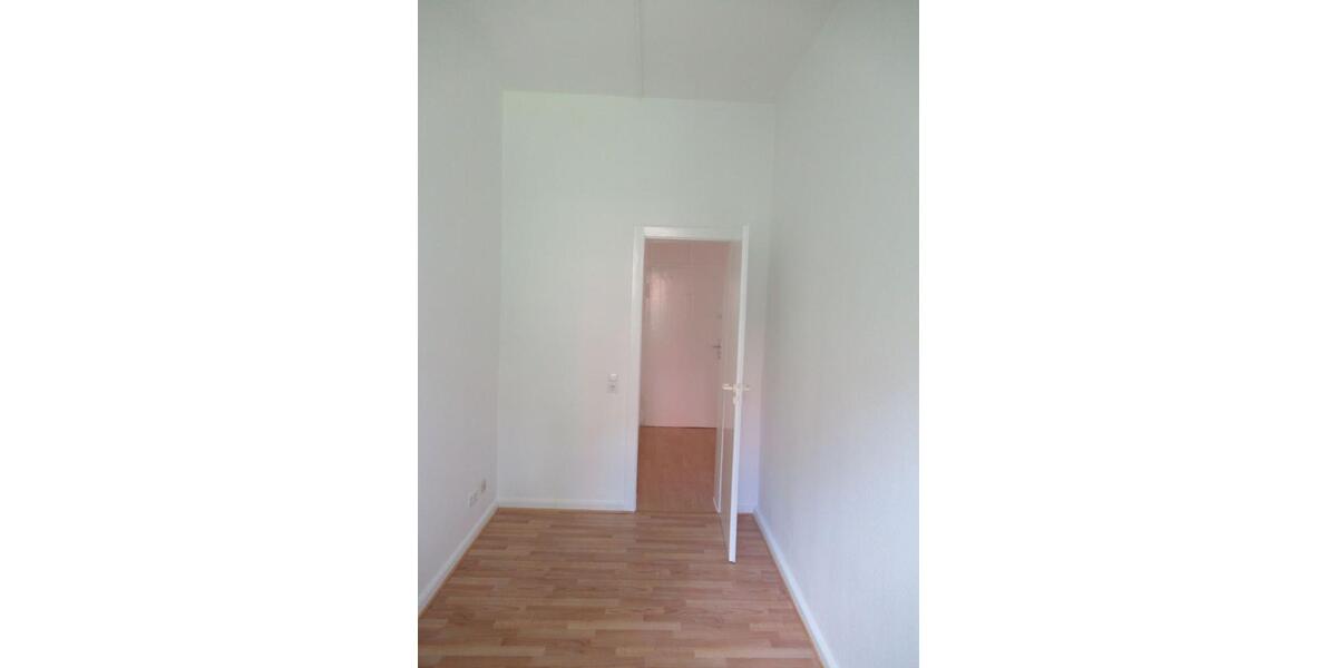 Erdgeschoßwohnung Hannover Vahrenwald-List - 4 Zimmer, 91 m&sup2;, 910&euro; | Angebot:25974419