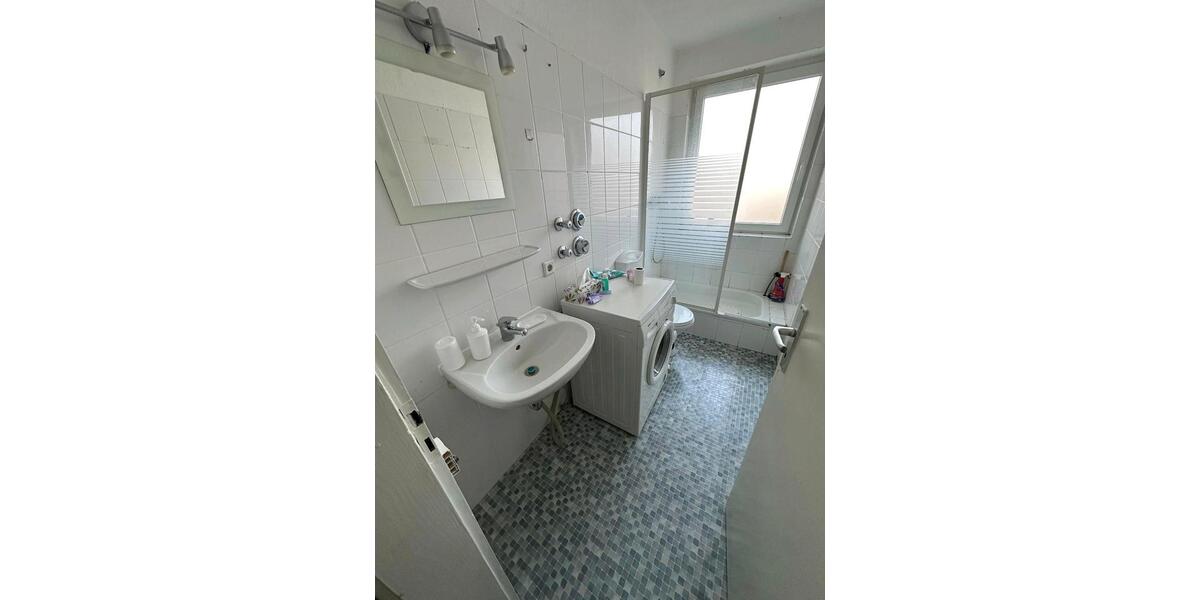 Etagenwohnung Hannover Vahrenwald-List - 3 Zimmer, 65 m&sup2;, 800&euro; | Angebot:25822012