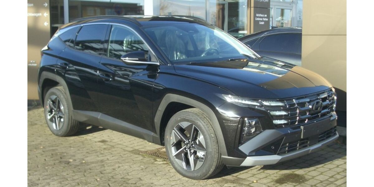 Hyundai TUCSON 2.950 km 35.490 &euro; Hannover 30453