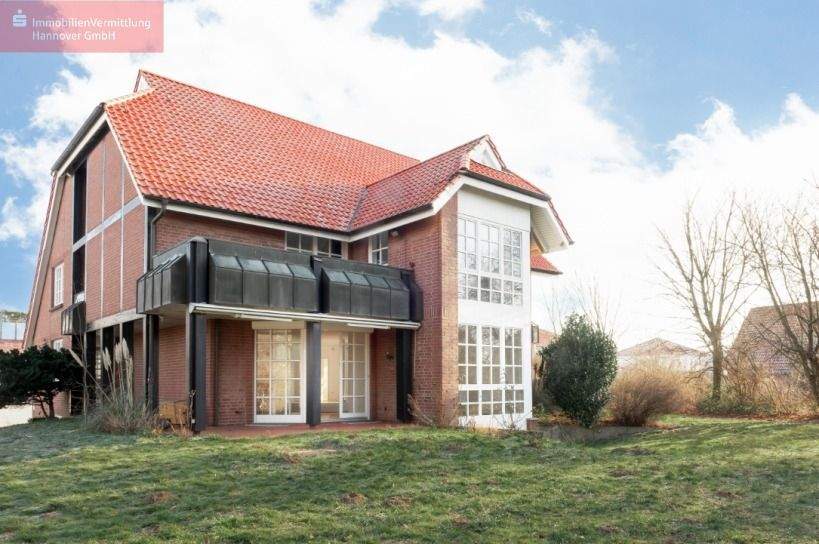 Einfamilienhaus Gehrden - 6 Zimmer, 274 m&sup2;, 895.000&euro; | Angebot:25672942