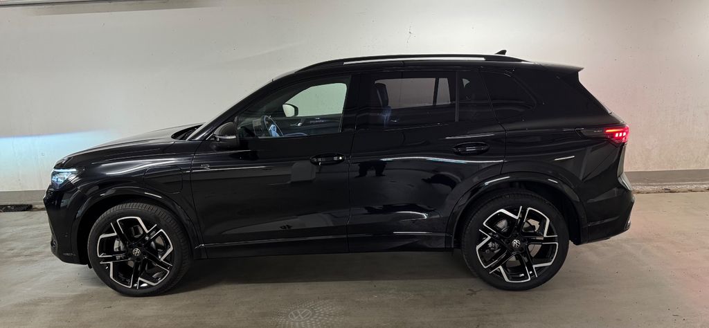 VW Tiguan 15.750 km 45.700 &euro; Hannover 30449