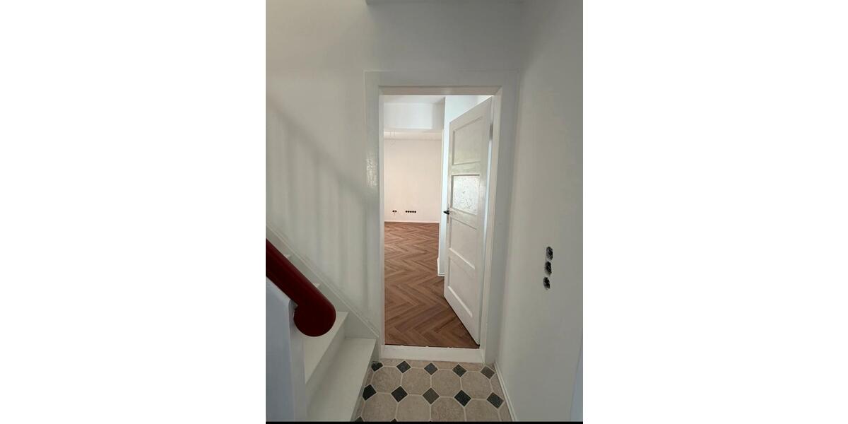 Doppelhaushälfte Wunstorf - 4 Zimmer, 100 m&sup2;, 1.800&euro; | Angebot:26589043