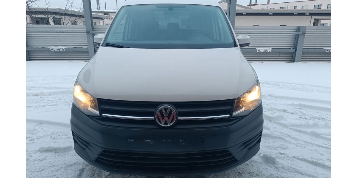VW Caddy 417.169 km 7.599 &euro; Hannover 30419