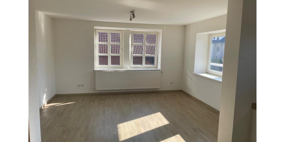 Etagenwohnung Lehrte - 3 Zimmer, 70 m&sup2;, 800&euro; | Angebot:25853396