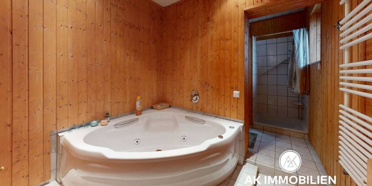 Einfamilienhaus Rodenberg - 7 Zimmer, 175 m&sup2;, 390.000&euro; | Angebot:25738569