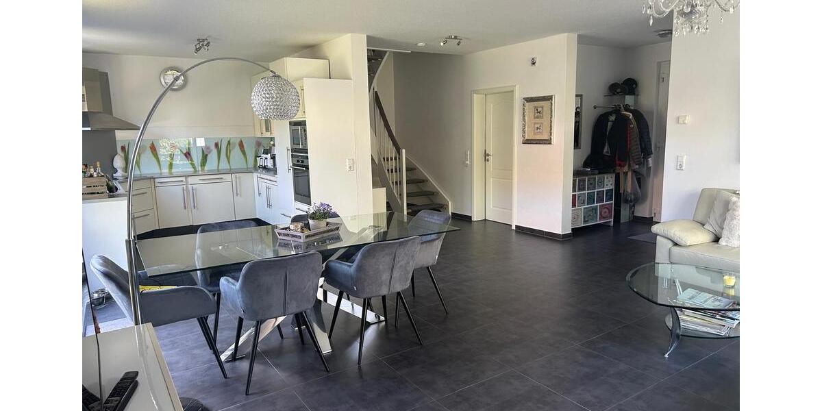 Doppelhaushälfte Isernhagen - 4 Zimmer, 110 m&sup2;, 510.000&euro; | Angebot:26497251