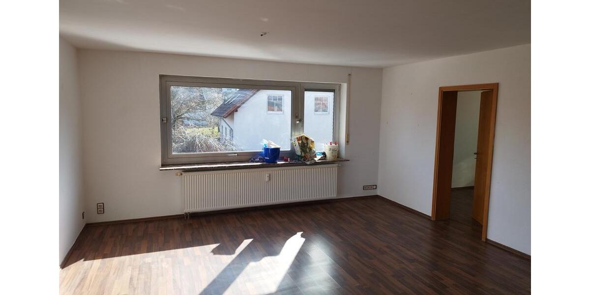 Etagenwohnung Bad Münder am Deister - 4 Zimmer, 115 m&sup2;, 650&euro; | Angebot:25459170