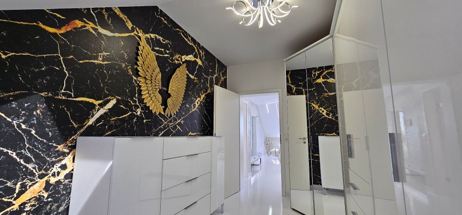 Provisionsfrei* Photovoltaik - Klimaanlage - Modern - 210m2 Wohnfläche - verkehrsgünstige Lage - Straßenbahn in 100m - Doppelhaushälfte Sarstedt | Angebot:25795312