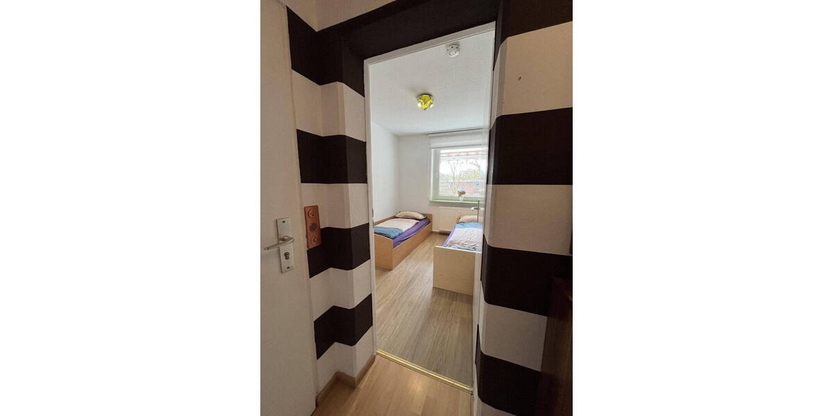 Etagenwohnung Hannover Marienwerder - 4 Zimmer, 88 m&sup2;, 1.180&euro; | Angebot:26563839