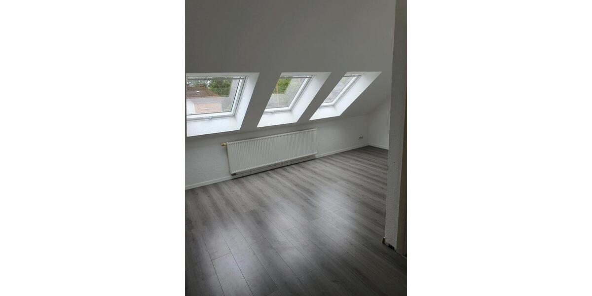Reihenhaus Isernhagen - 1 Zimmer, 121 m&sup2;, 197.000&euro; | Angebot:26615801