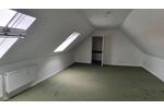 Dachgeschoßwohnung Lehrte - 3 Zimmer, 150 m&sup2;, 1.500&euro; | Angebot:26474575