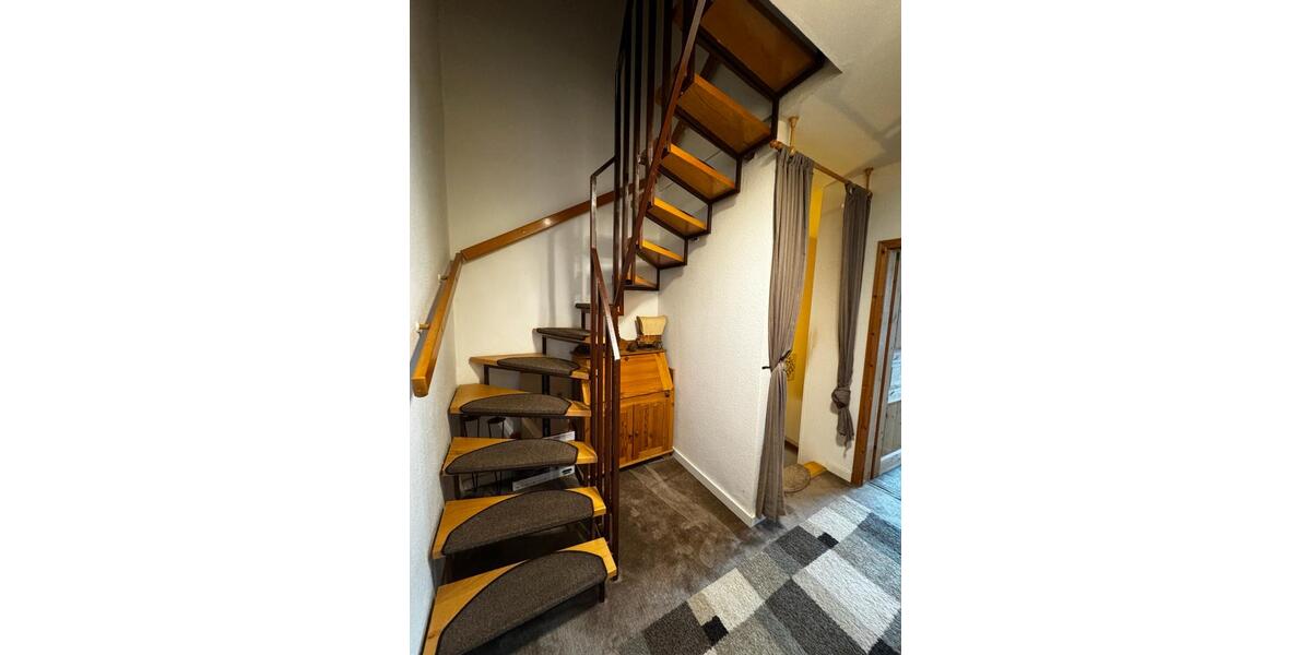 Reihenhaus Seelze - 5 Zimmer, 370.000&euro; | Angebot:17726570