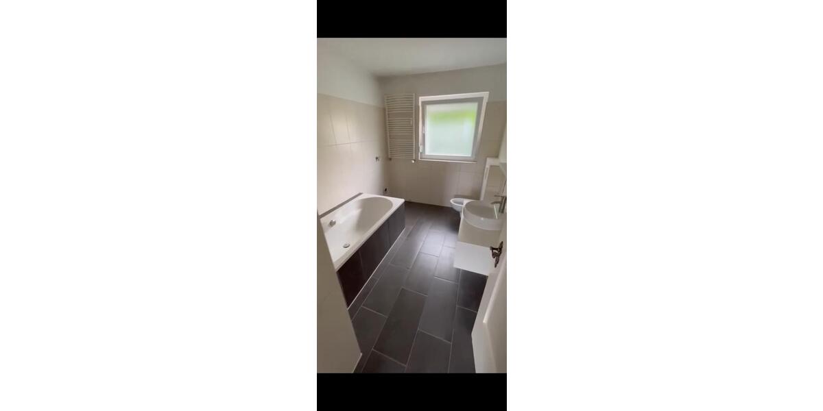 Etagenwohnung Isernhagen - 4 Zimmer, 145 m&sup2;, 416.500&euro; | Angebot:25932037