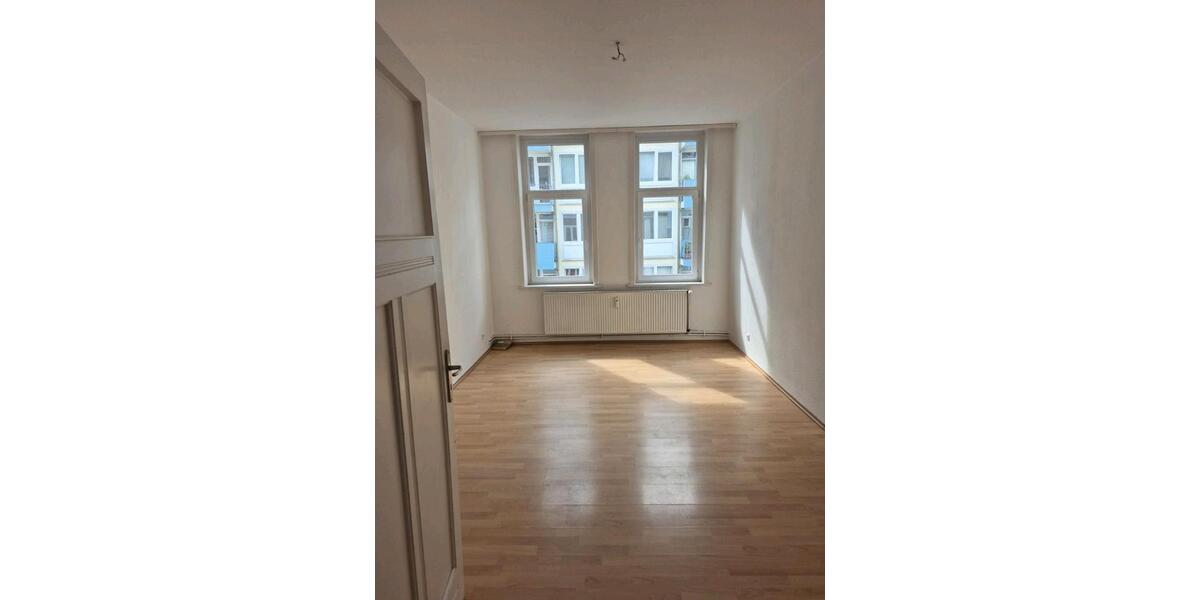 Etagenwohnung Hannover Vahrenwald-List - 4 Zimmer, 95 m&sup2;, 380.000&euro; | Angebot:27197556