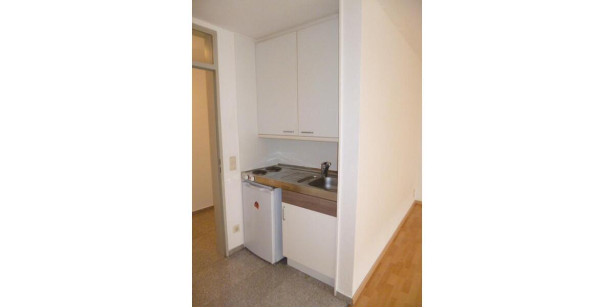 Etagenwohnung Hannover Herrenhausen-Stöcken - 1 Zimmer, 34 m&sup2;, 450&euro; | Angebot:25838634