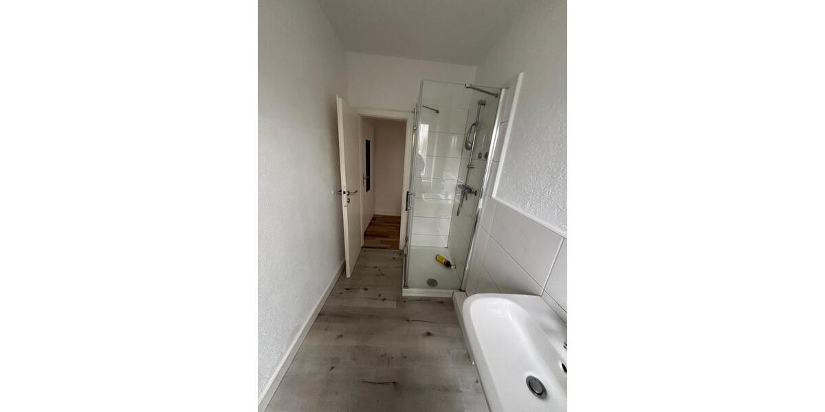 Erdgeschoßwohnung Lehrte - 3 Zimmer, 80 m&sup2;, 800&euro; | Angebot:25933187