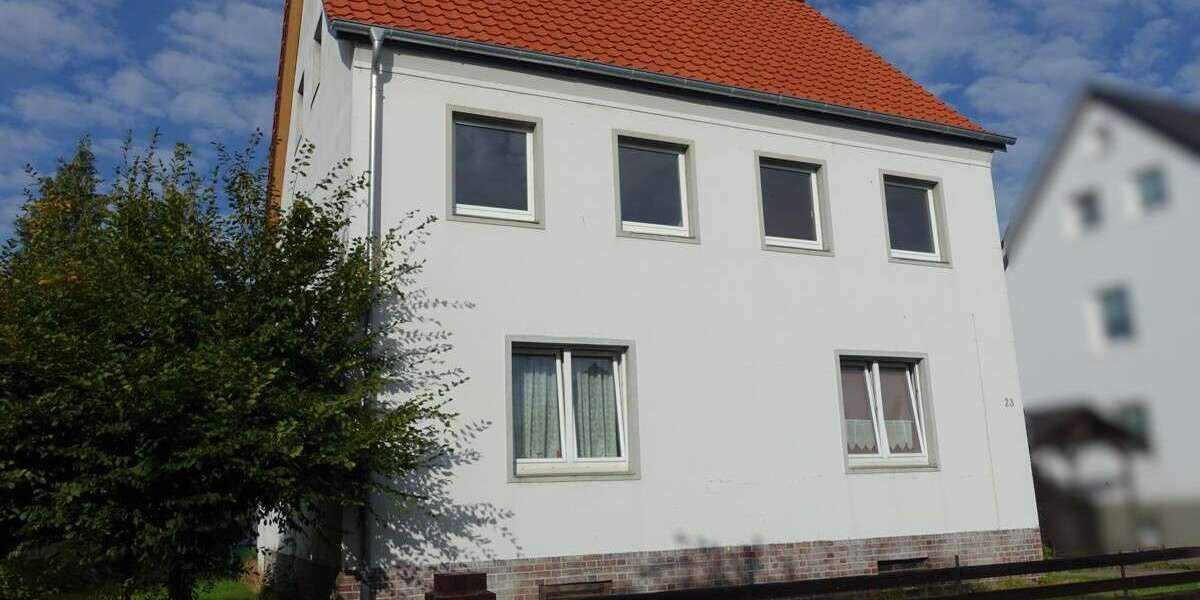 Einfamilienhaus Lehrte - 8 Zimmer, 179 m&sup2;, 325.000&euro; | Angebot:27517462