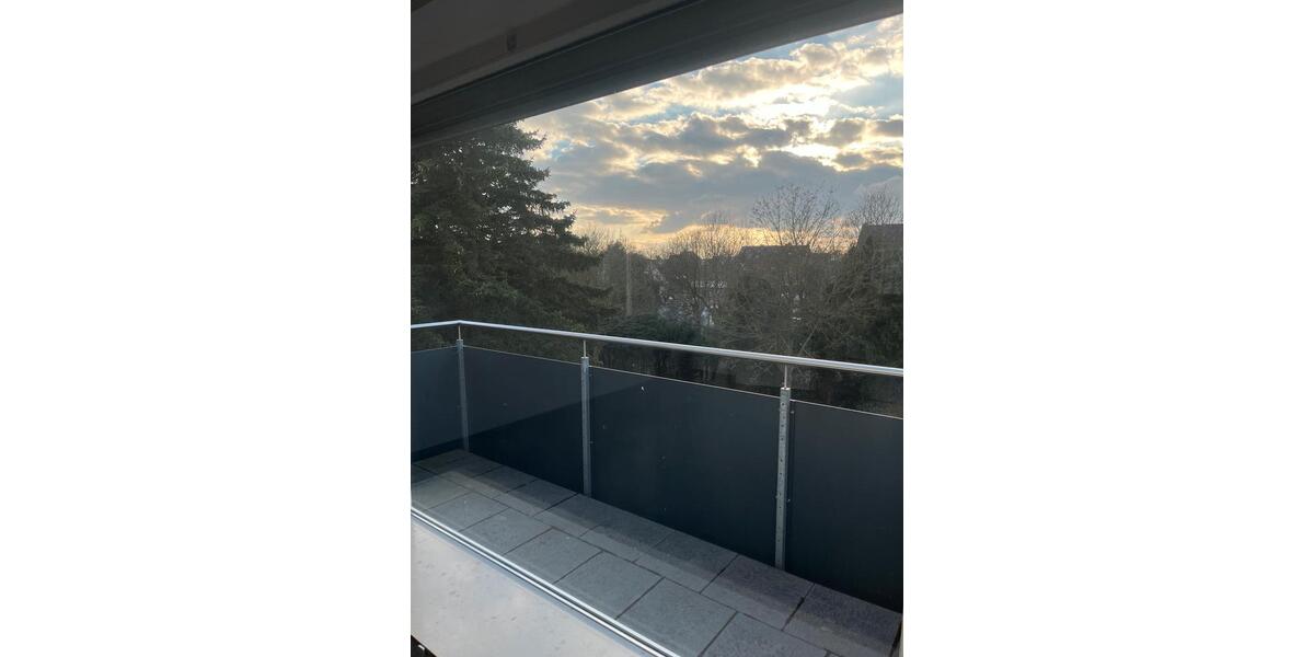 Etagenwohnung Lehrte - 3 Zimmer, 82 m&sup2;, 1.000&euro; | Angebot:25640691