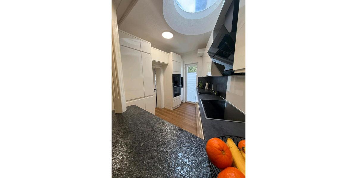 Erdgeschoßwohnung Stadthagen - 5 Zimmer, 130 m&sup2;, 230.000&euro; | Angebot:25641772