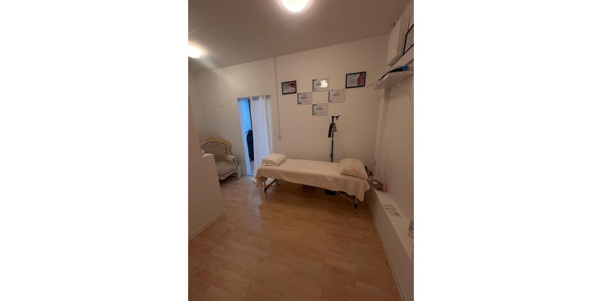 Etagenwohnung Hannover Vahrenwald-List - 1 Zimmer, 10 m&sup2;, 600&euro; | Angebot:26127227