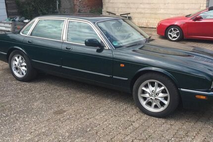Jaguar XJ8 215.000 km 11.400 &euro; Wunstorf 31515