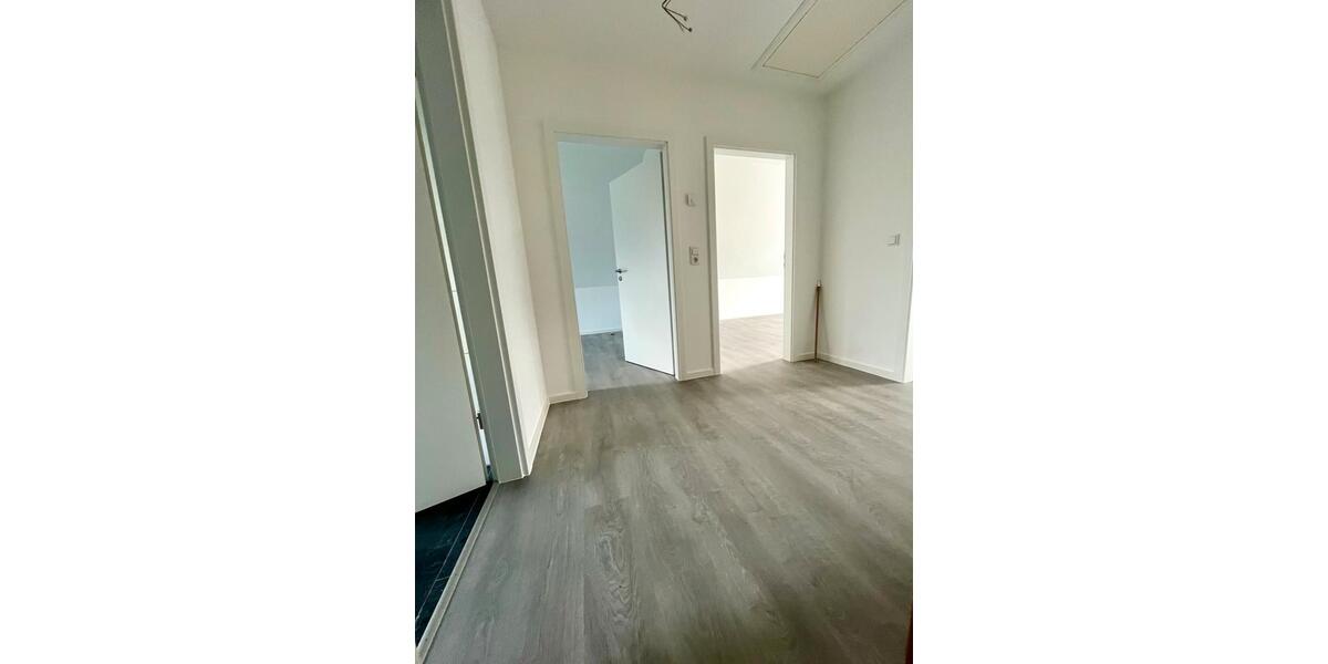 Einfamilienhaus Hannover Döhren-Wülfel - 5 Zimmer, 153 m&sup2;, 2.100&euro; | Angebot:25965604