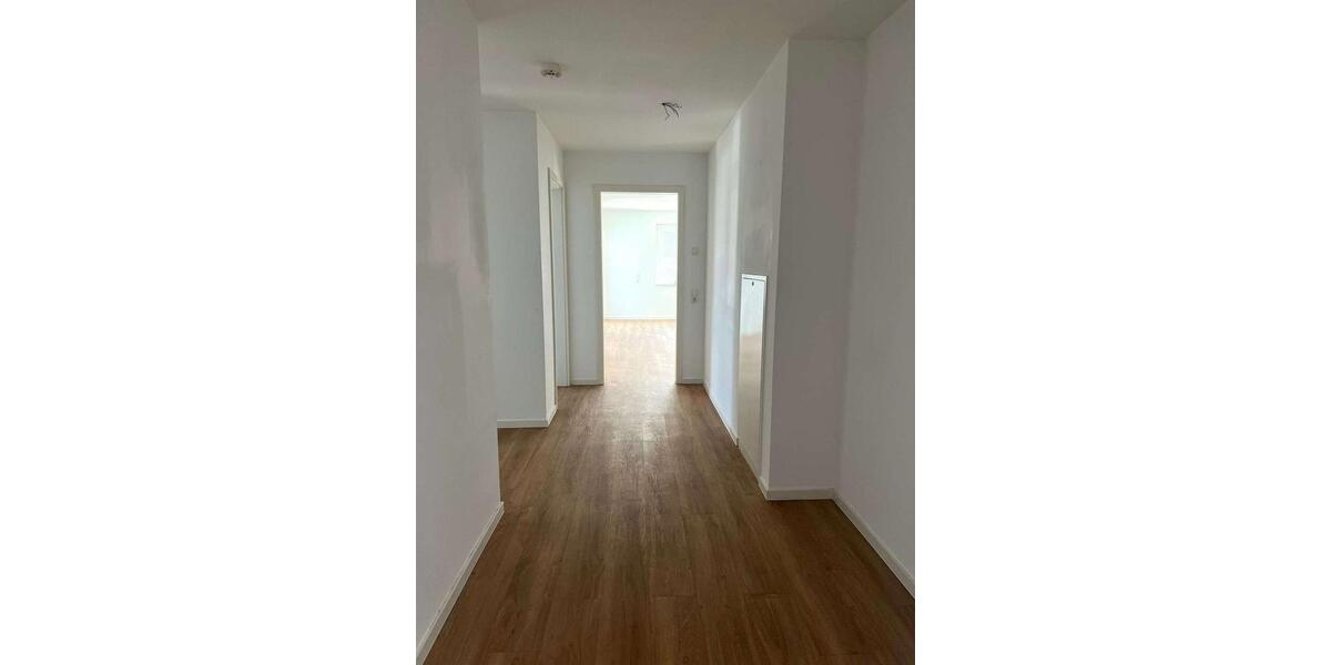 Etagenwohnung Laatzen - 3 Zimmer, 97 m&sup2;, 1.151&euro; | Angebot:24602386