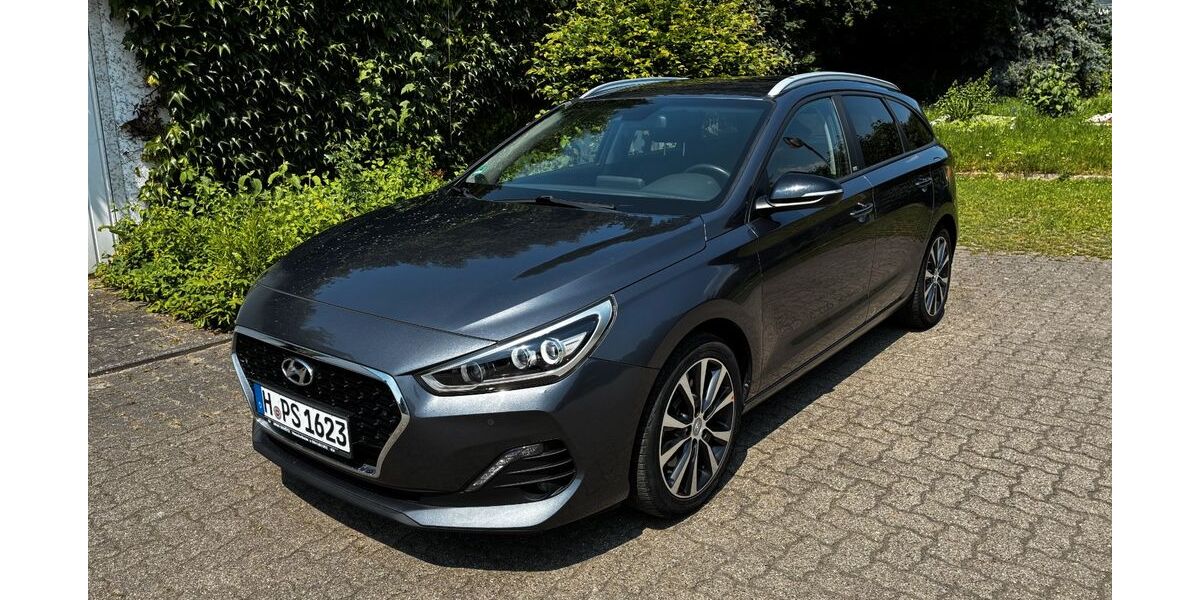 Hyundai i30 103.600 km 13.290 &euro; Springe 31832
