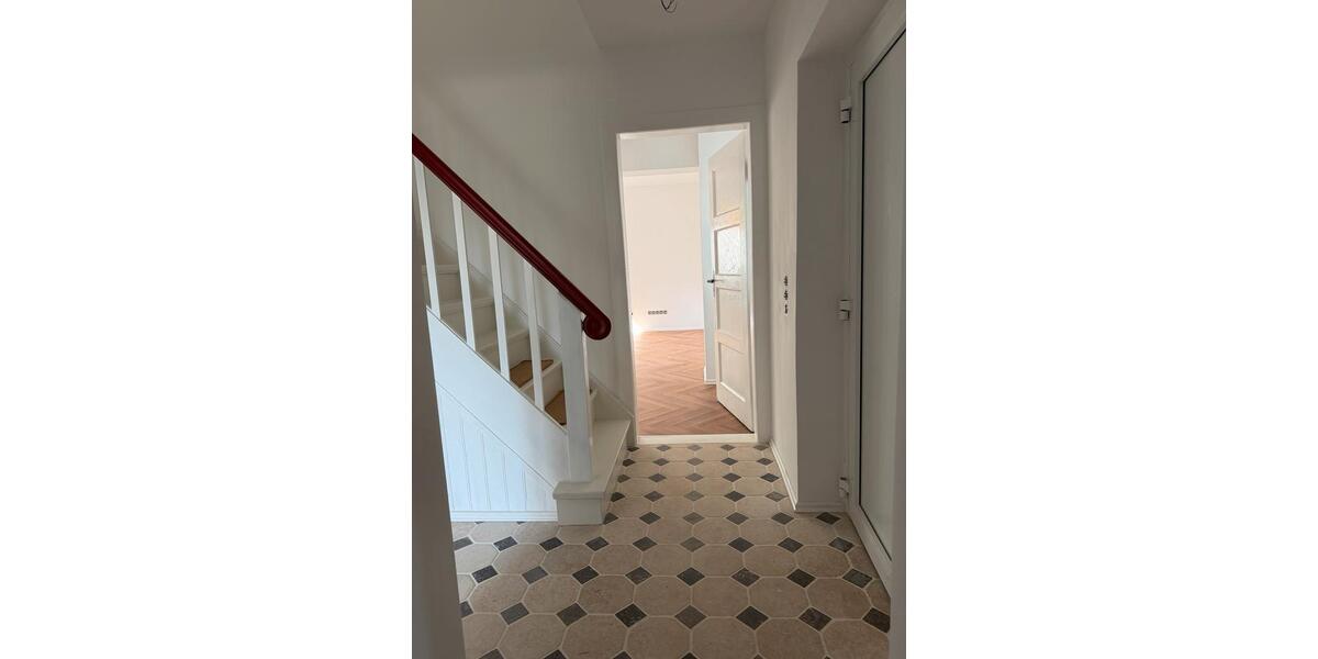 Doppelhaushälfte Wunstorf - 4 Zimmer, 100 m&sup2;, 1.800&euro; | Angebot:26589043
