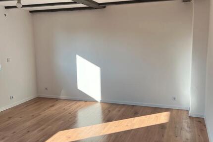 Wohnung Langenhagen Engelbostel - 2.5 Zimmer, 72 m&sup2;, 800&euro; | Angebot:25366705