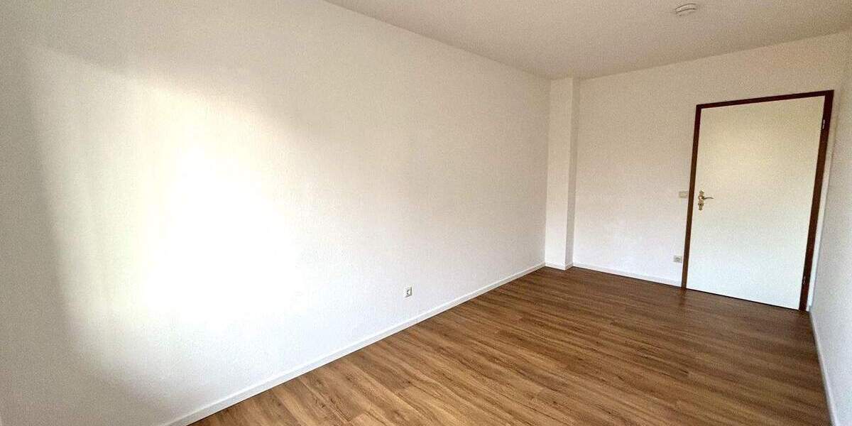 Etagenwohnung Laatzen Laatzen-Mitte - 3 Zimmer, 87 m&sup2;, 219.000&euro; | Angebot:25835318