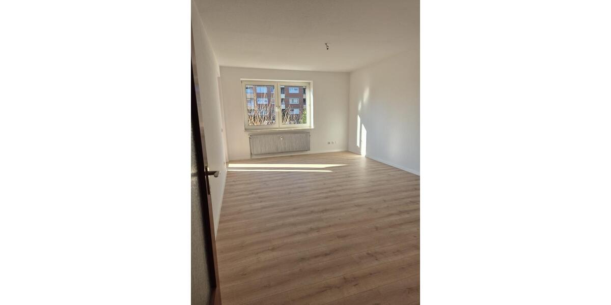 Erdgeschoßwohnung Stadthagen - 3 Zimmer, 75 m&sup2;, 750&euro; | Angebot:24804094
