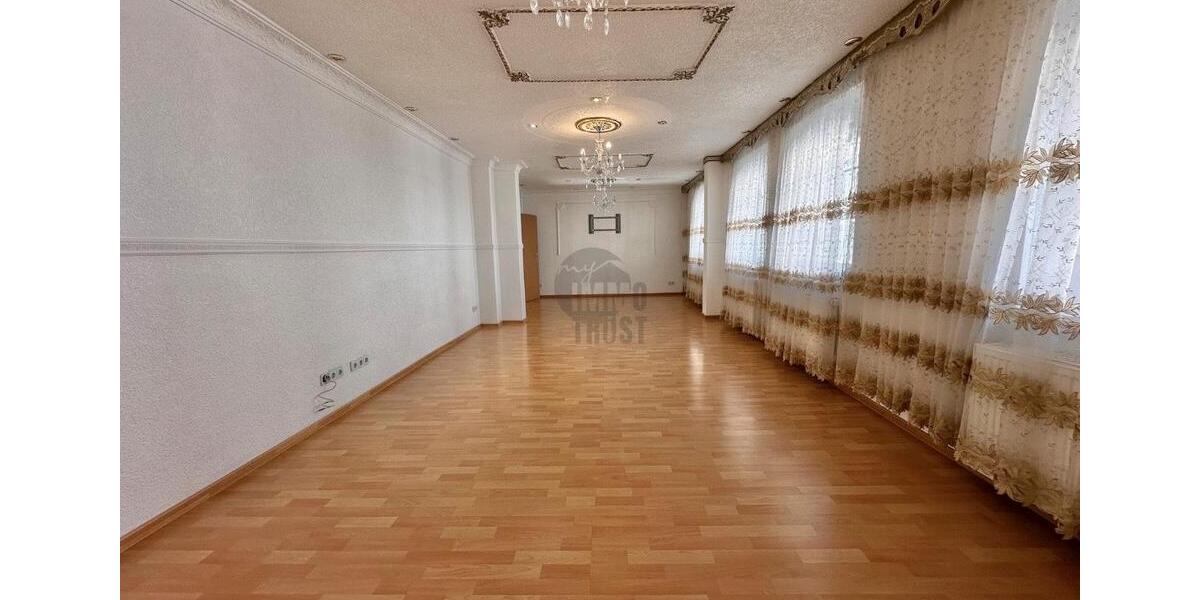 Einfamilienhaus Stadthagen - 7 Zimmer, 190 m&sup2;, 279.000&euro; | Angebot:26543315