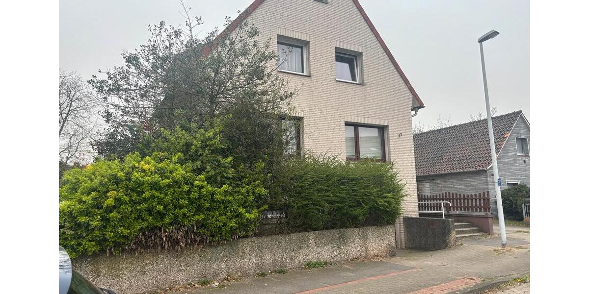 Mehrfamilienhaus, Wohnhaus Lehrte - 6 Zimmer, 175 m&sup2;, 469.000&euro; | Angebot:25396448