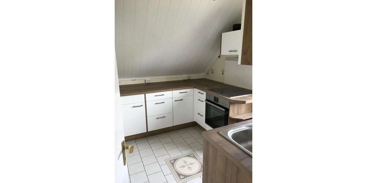 Einfamilienhaus Hannover Bothfeld-Vahrenheide - 6 Zimmer, 190 m&sup2;, 2.300&euro; | Angebot:25856106