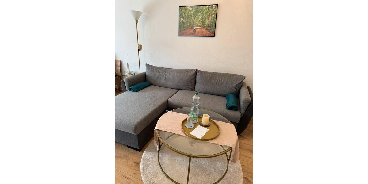 Hochparterre Hannover Vahrenwald-List - 1 Zimmer, 38 m&sup2;, 1.050&euro; | Angebot:25427711