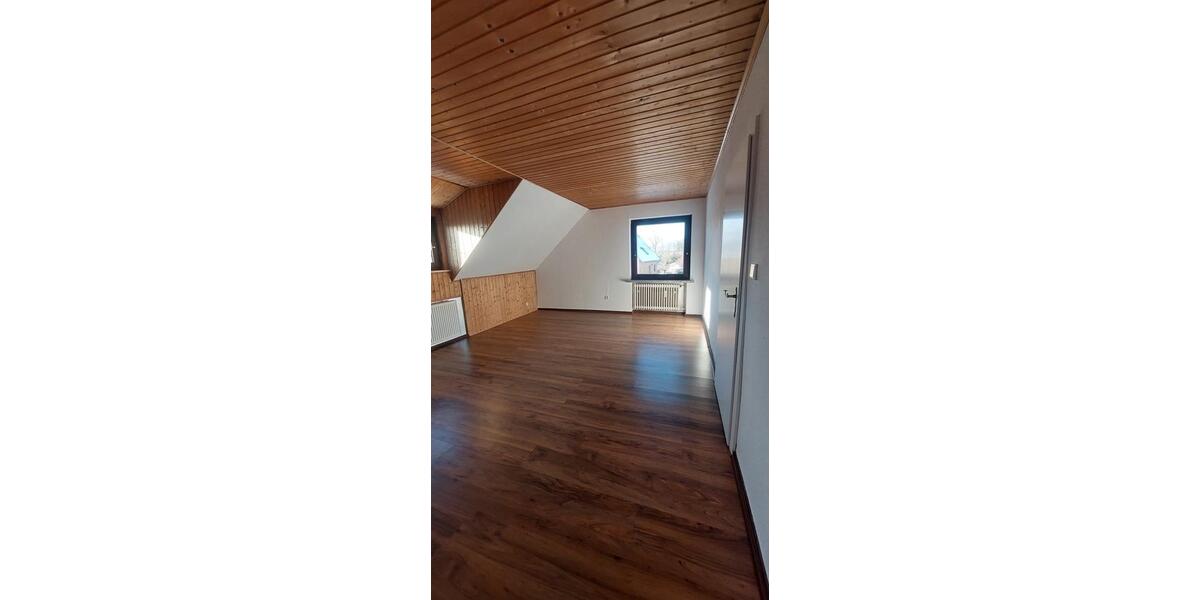 Etagenwohnung Burgwedel - 3 Zimmer, 68 m&sup2;, 646&euro; | Angebot:24626683