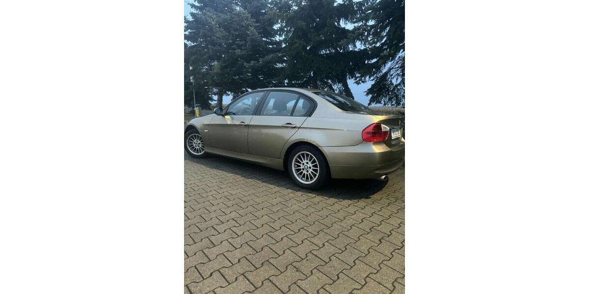 BMW 320 276.900 km 3.000 &euro; Hannover 30159